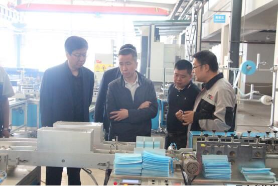 省工信廳督導調研甘肅泓盛達科技有限責任公司生產經營及項目建設情況(圖2) 省工信廳督導調研甘肅泓盛達科技有限責任公司生產經營及項目建設情況(圖2)